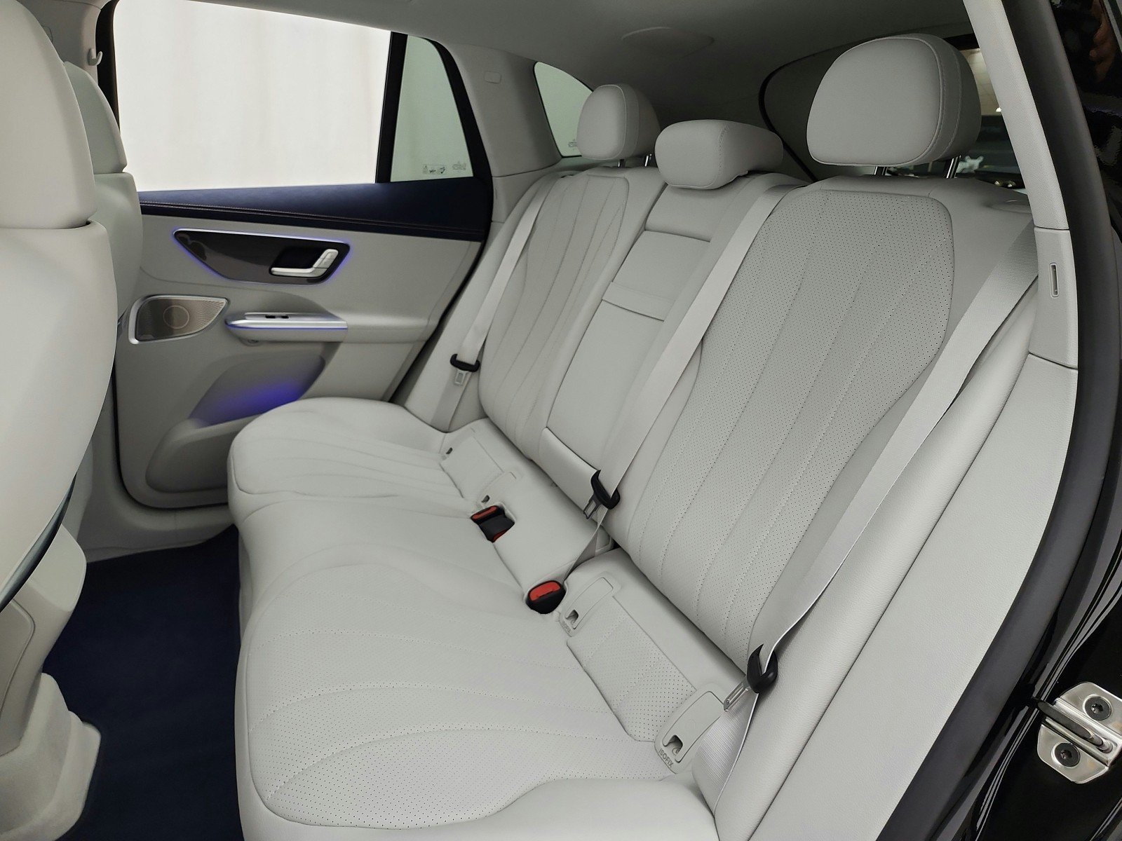 New 2027 Black Mercedes-Benz EQE 320+ SUV image 11