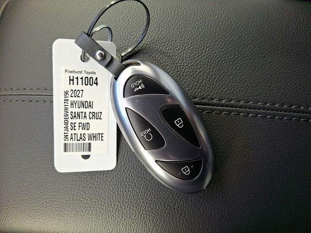 New 2027 White Hyundai SE FWD image 24