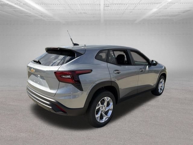 2026 Chevrolet Trax LS - Photo 26
