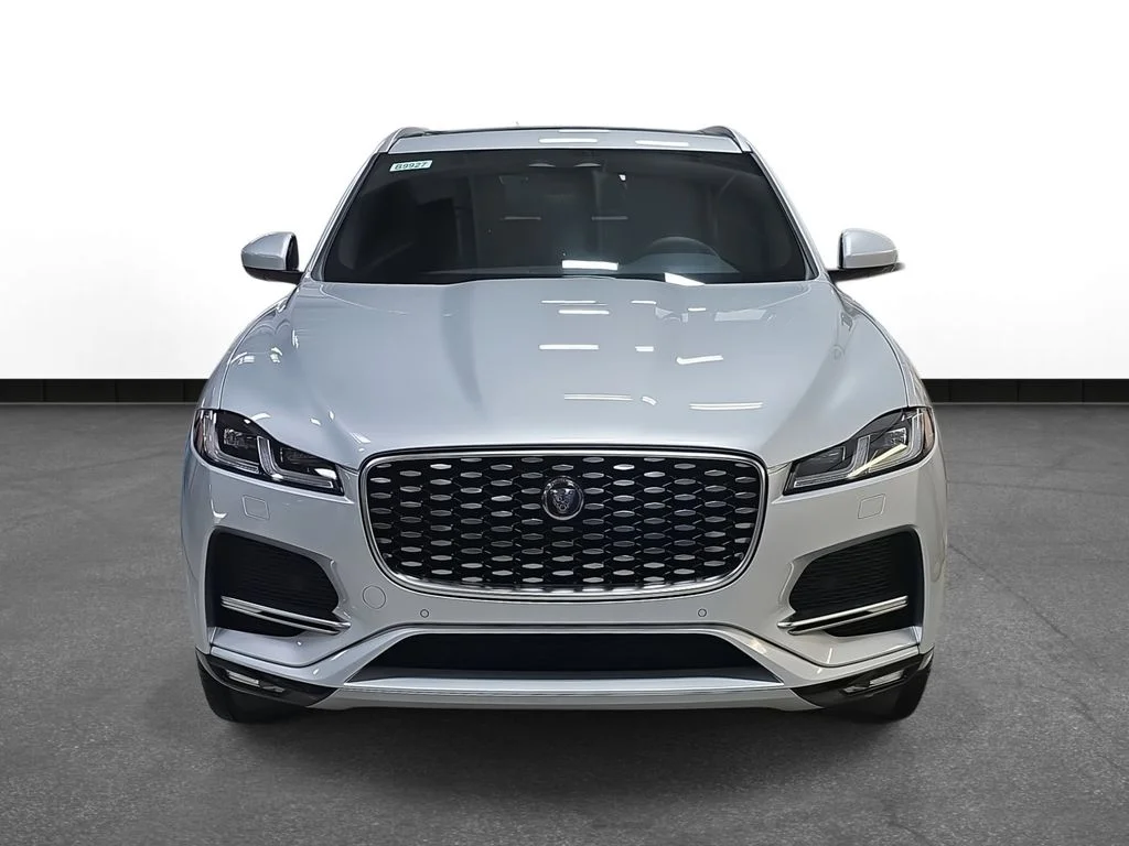 Used 2023 Silver Jaguar P250 S image 3
