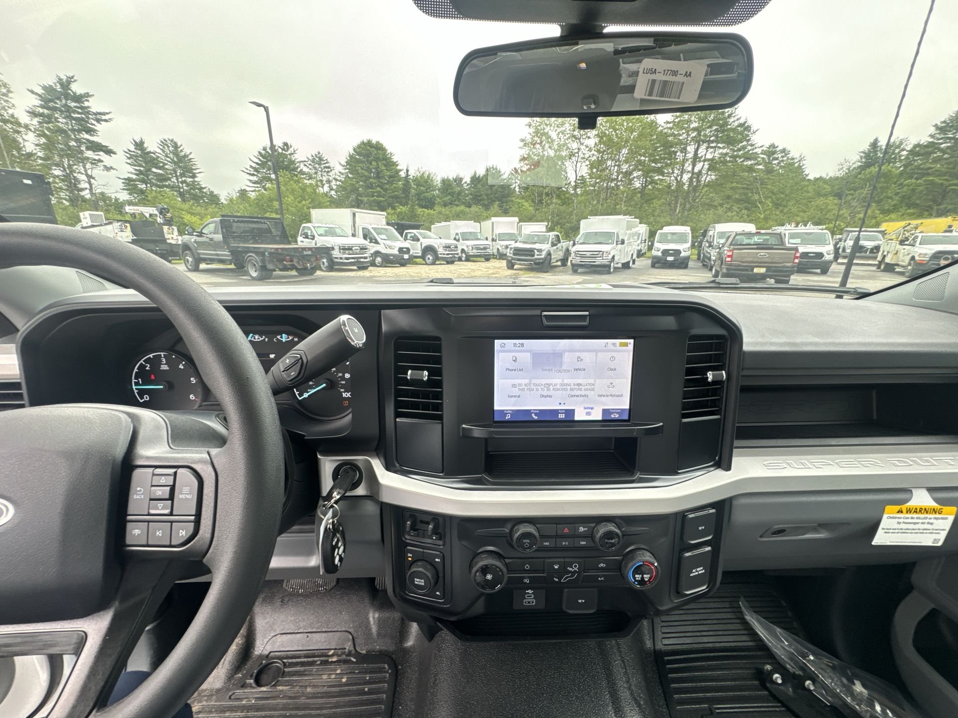 2025 Ford F-350 Super Duty Chassis Cab XL - Photo 13