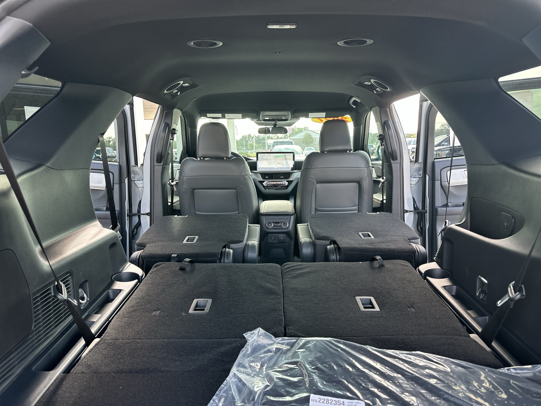 New 2027 Avalanche Gray Ford Active image 35