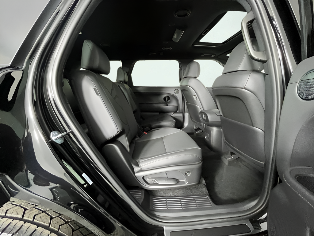 New 2026 Black Hyundai XRT Pro image 11