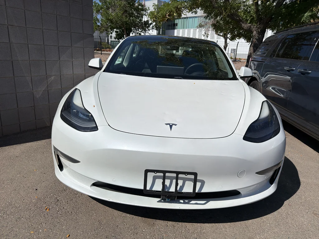 Used 2021 Pearl White Multi-Coat Tesla Long Range image 2