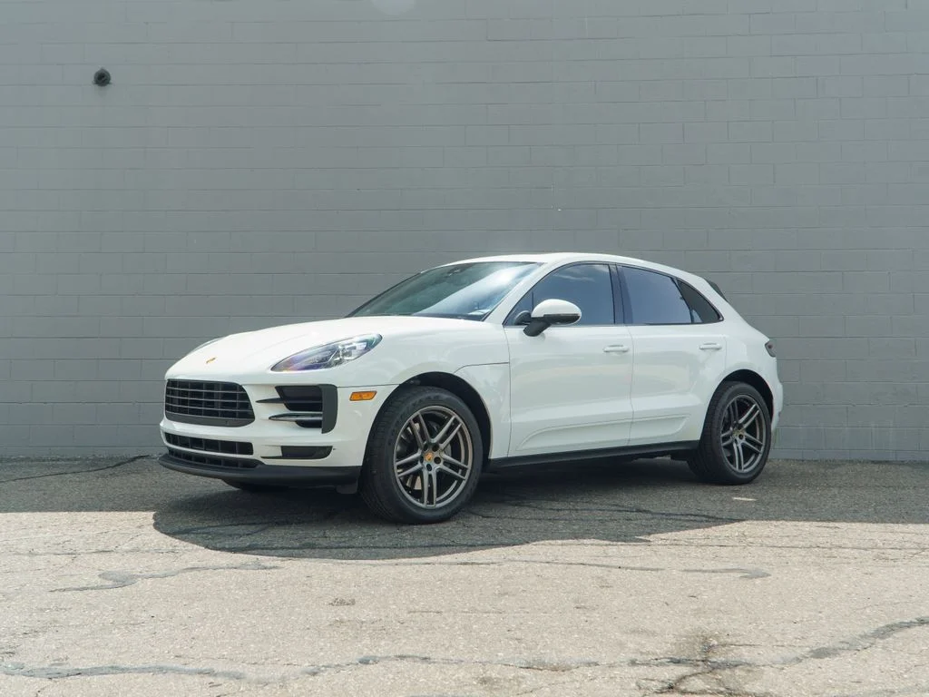 Used 2019  Porsche S image 1