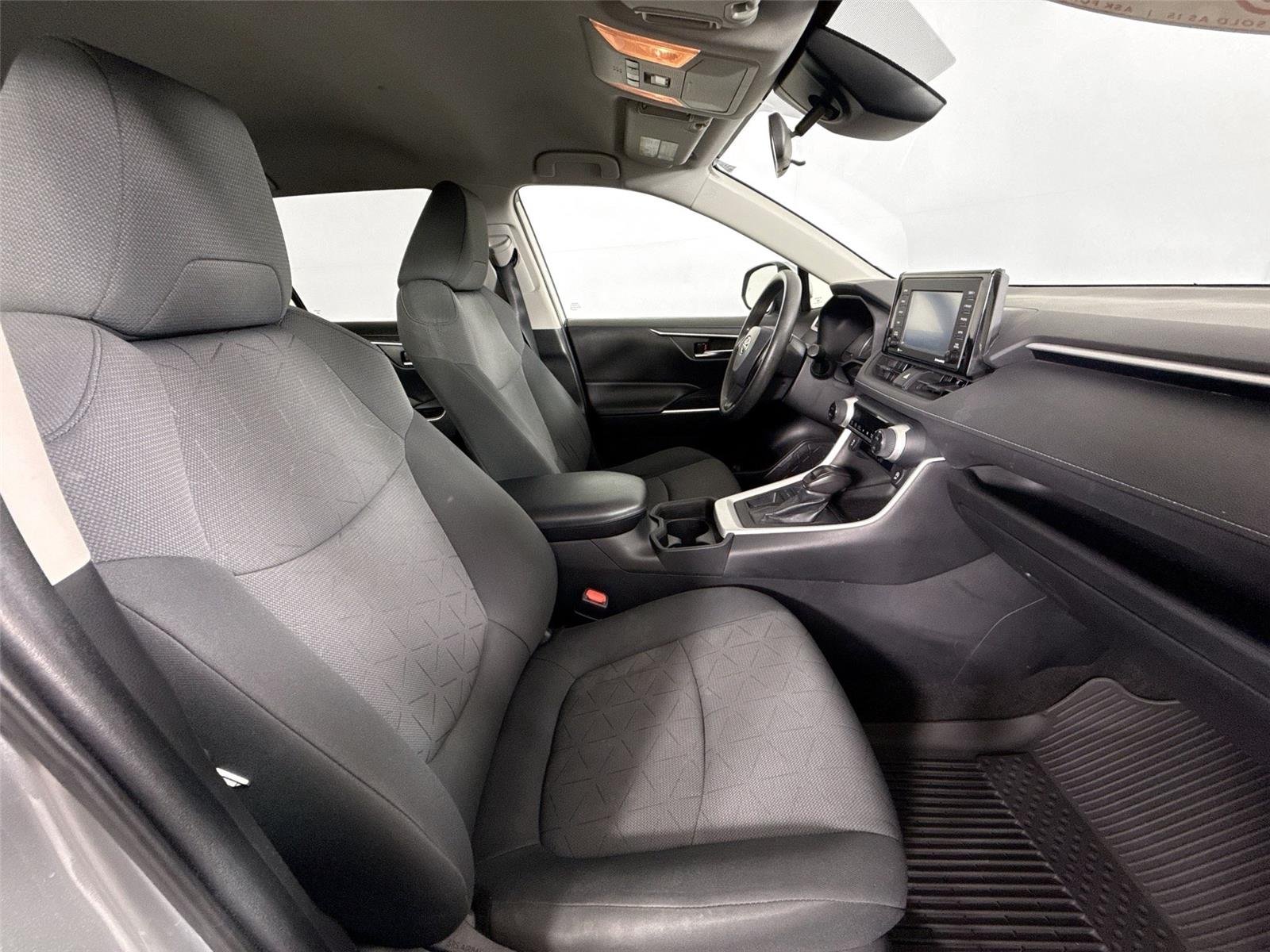 Used 2021 Silver Sky Metallic Toyota XLE image 38