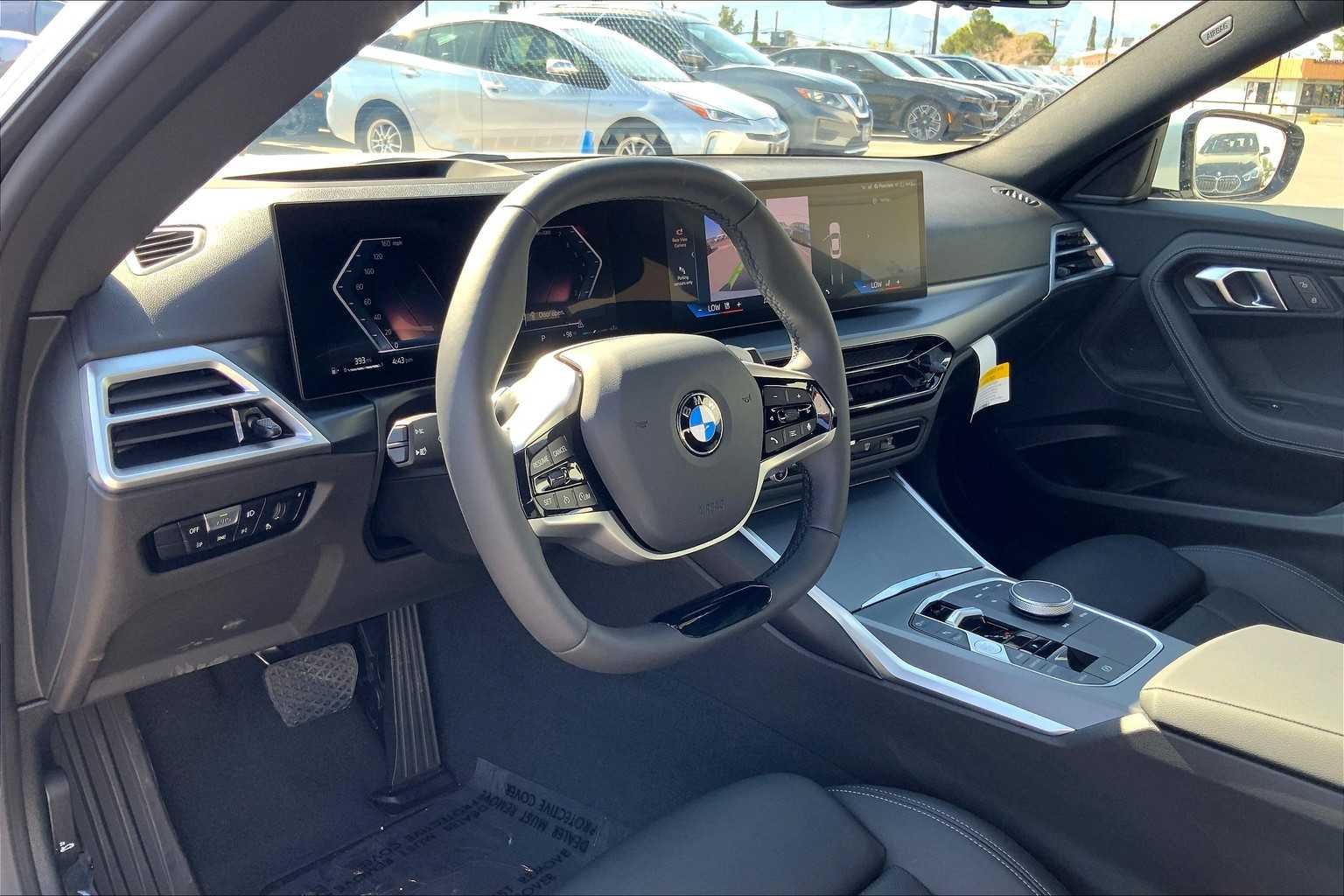 2025 BMW 2 Series 230i - Photo 7