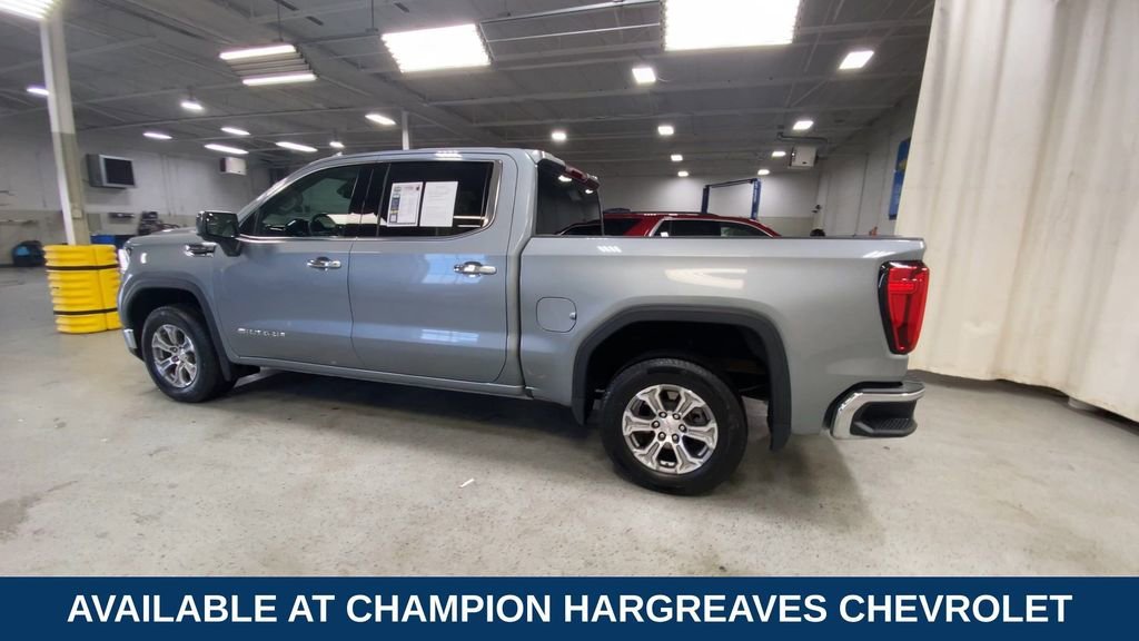 Certified Used 2025 Sterling Metallic GMC SLT image 7