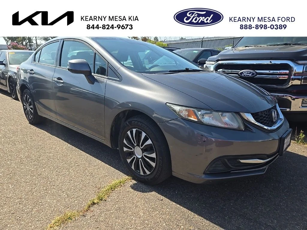 Used 2013 Gray Honda LX image 1