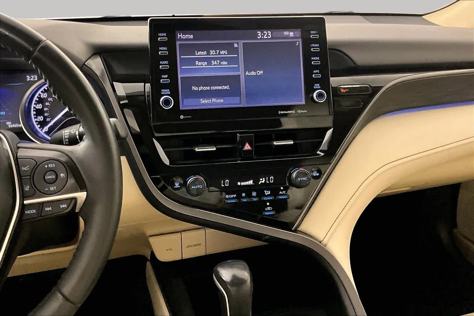Used 2023 Wind Chill Pearl Toyota XLE image 7