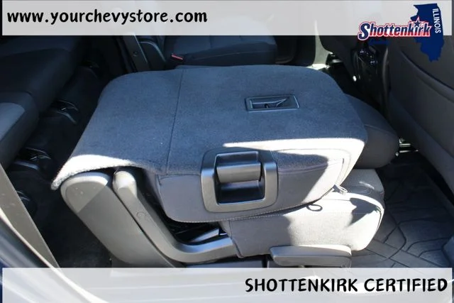 Used 2023 Blue Chevrolet LT image 19