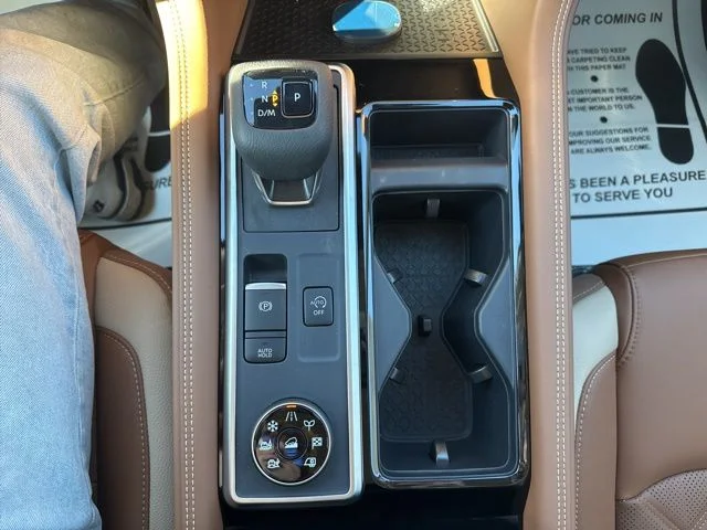 New 2026 Everest White Pearl TriCoat Nissan Platinum image 19