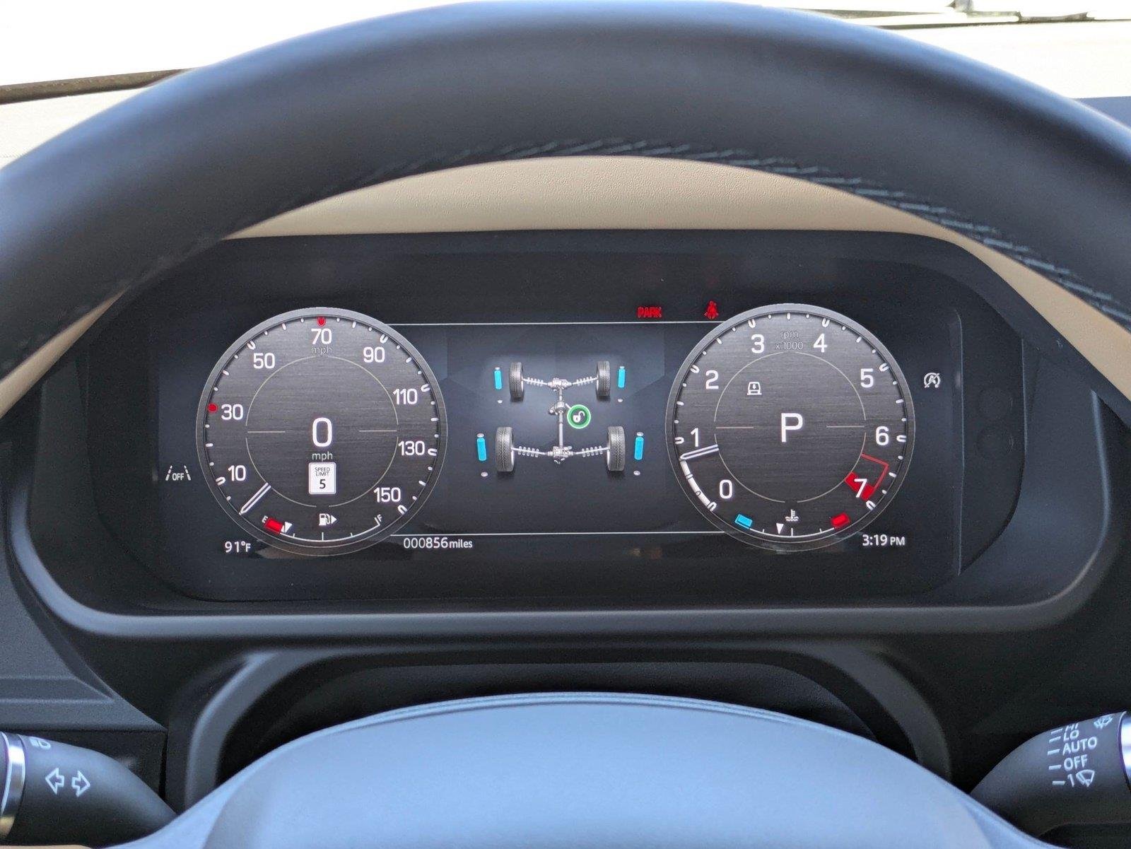 Used 2026 Santorini Black Metallic Land Rover S image 17