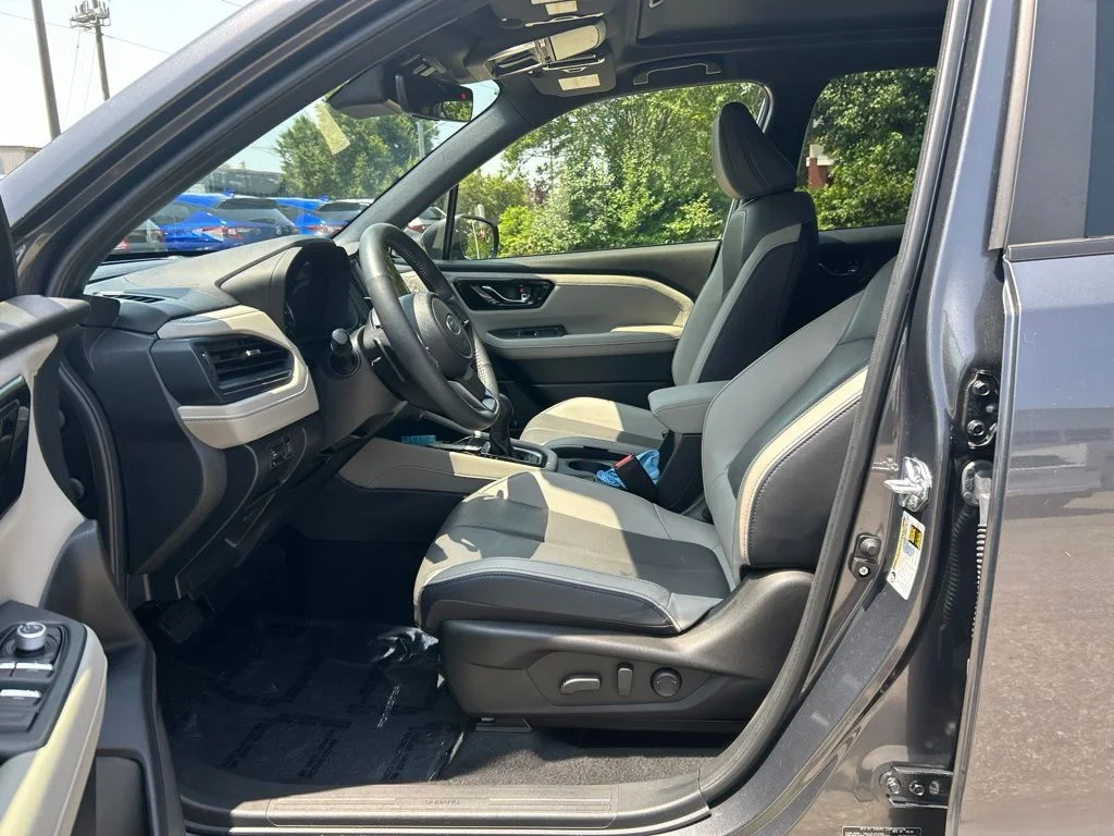 Used 2025 Gray Metallic Subaru Limited image 18