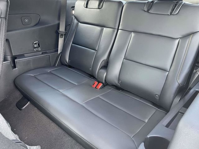 New 2026 Star White Metallic Tri-Coat Ford Tremor image 5