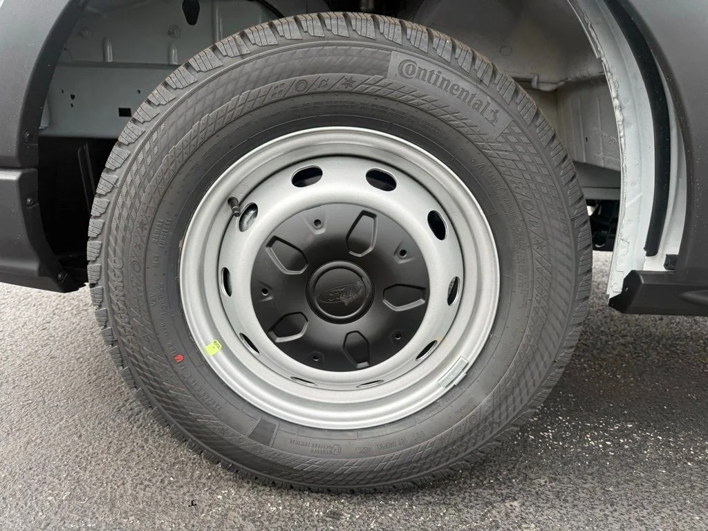 New 2026 Oxford White Ford Cargo Van image 12