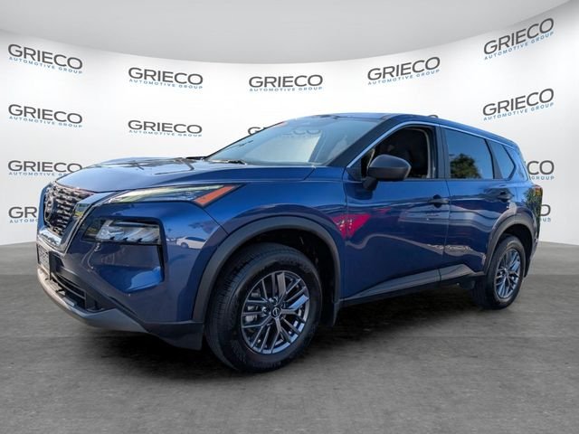 Used 2023 Blue Nissan S image 3