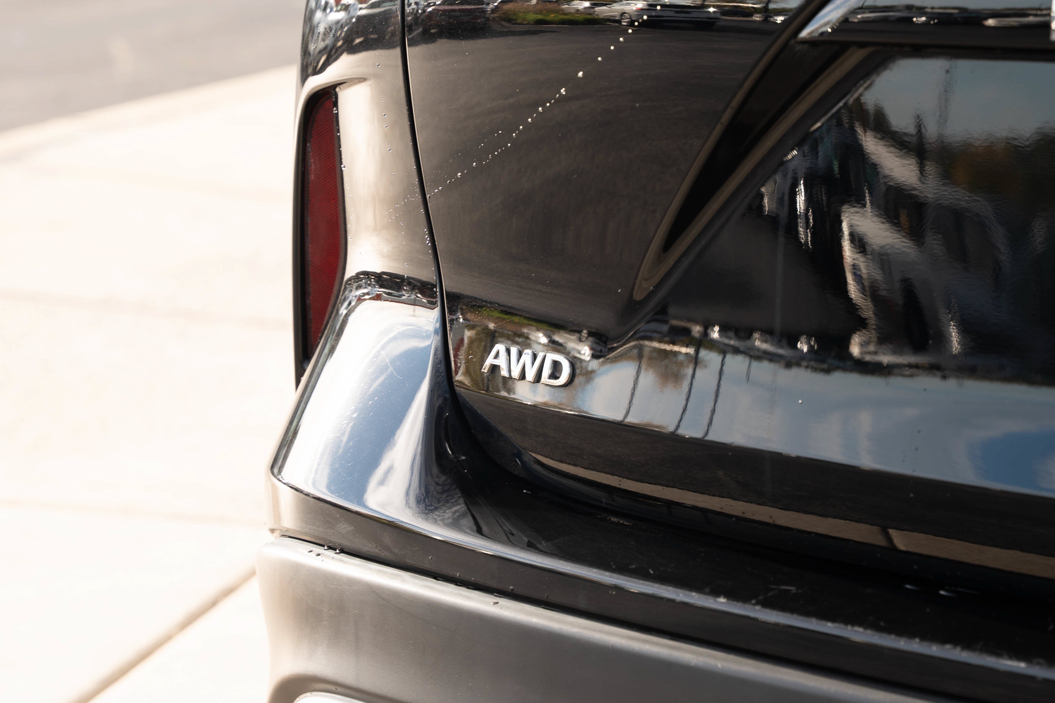 Used 2019 Black Obsidian INFINITI LUXE image 23