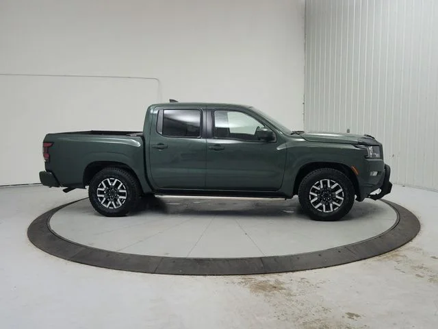 Used 2023 Green Nissan SV image 9