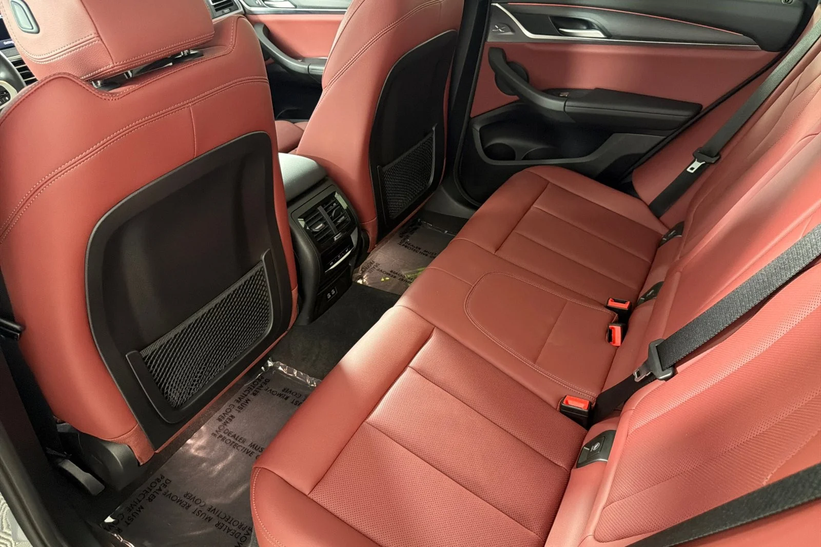 Used 2024 GRAY BMW sDrive30i Sports Activity Vehicle image 11