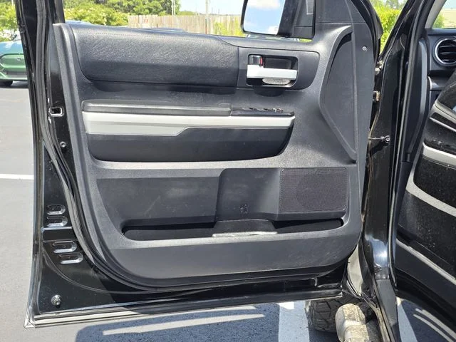 Certified Used 2019 Midnight Black Metallic Toyota SR5 image 14