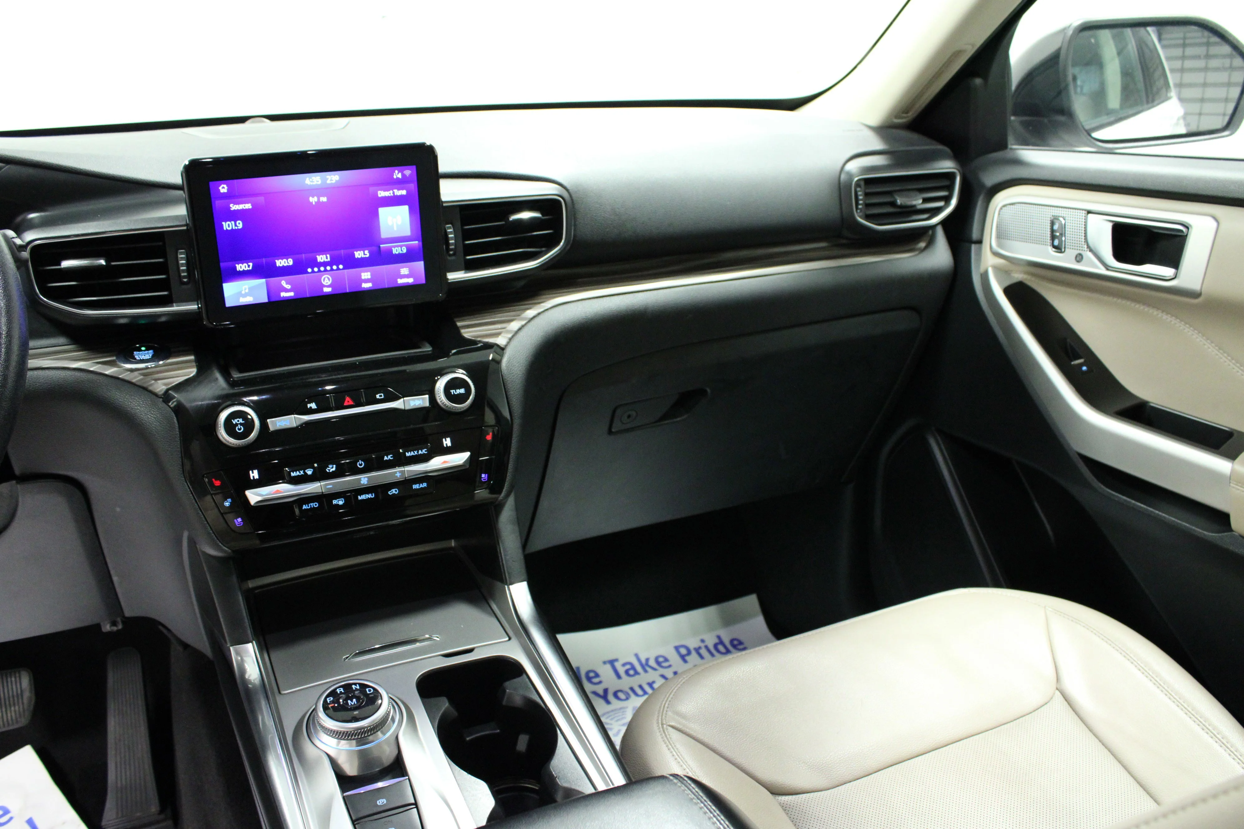 Used 2021 Star White Metallic Tri-Coat Ford Limited image 20