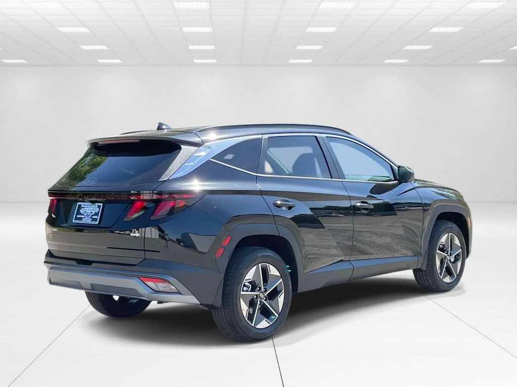 New 2026 Black Hyundai SEL image 6