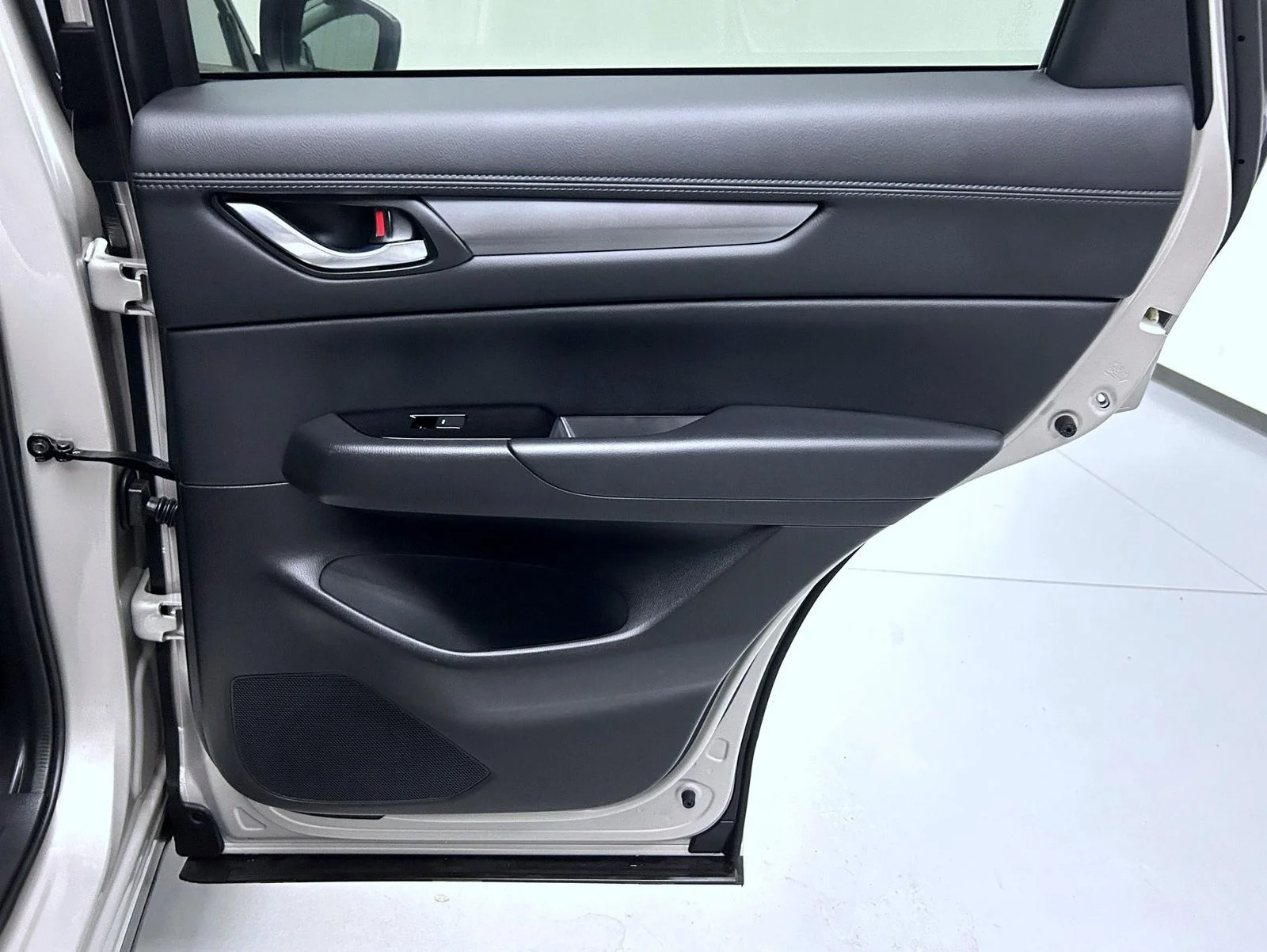 Used 2025 Silver Mazda 2.5 S Preferred Package image 17