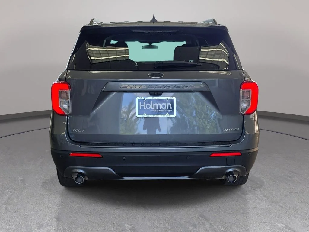 Certified Used 2023 Carbonized Gray Metallic Ford XLT image 6