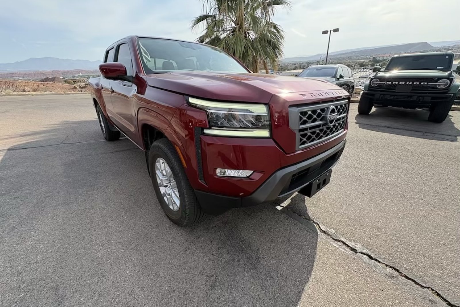 2022 Nissan Frontier SV - Photo 8