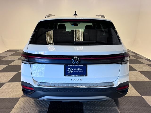 Certified Used 2025 White Volkswagen 1.5T S image 4