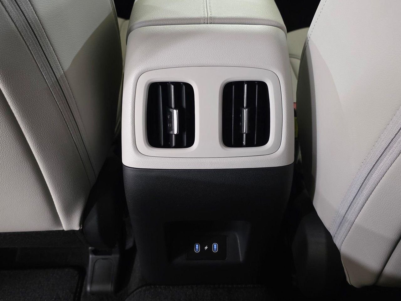 New 2026 Ecotronic Gray Hyundai SEL Plus FWD image 16