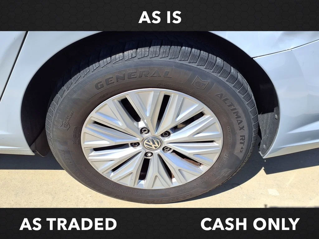 Used 2019 Gray Volkswagen  image 35