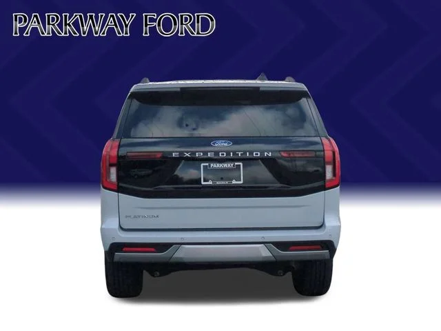 Used 2025 Silver Ford Platinum image 4