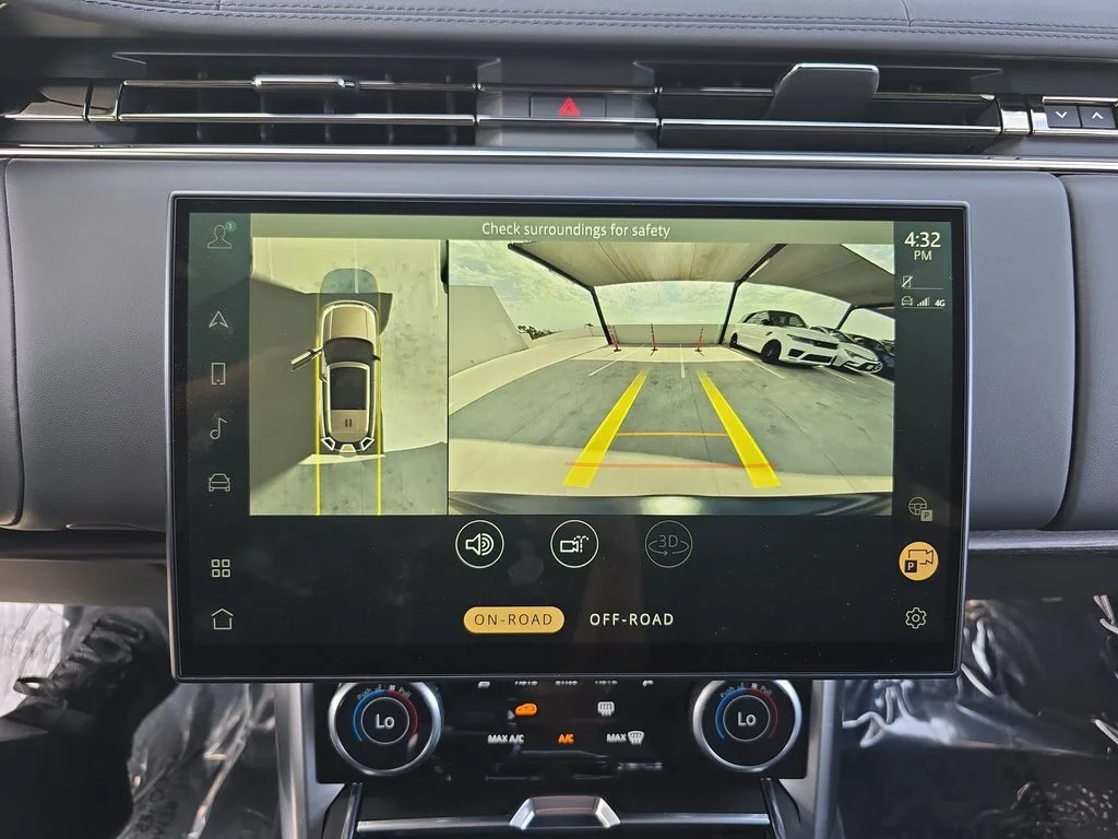 Certified Used 2023 Black Land Rover SE image 25