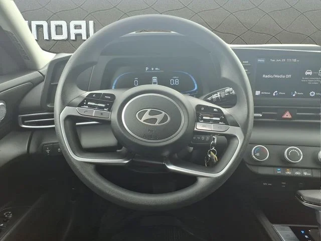 Used 2024 Black Hyundai SE image 16