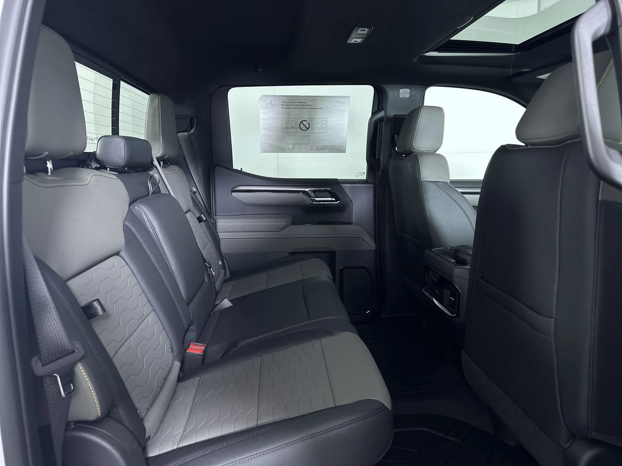 New 2026 Summit White Chevrolet ZR2 image 124