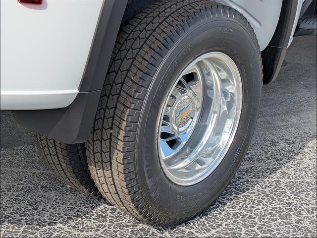 New 2026 Summit White Chevrolet LTZ DRW image 13
