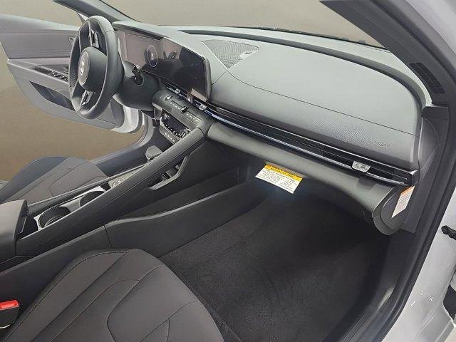 New 2026 White Hyundai SEL Sport image 20
