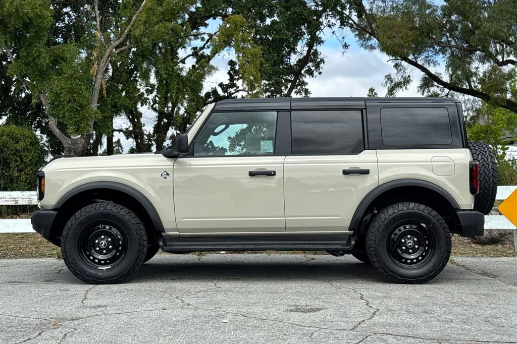 New 2026 Desert Sand Ford Outer Banks® image 7