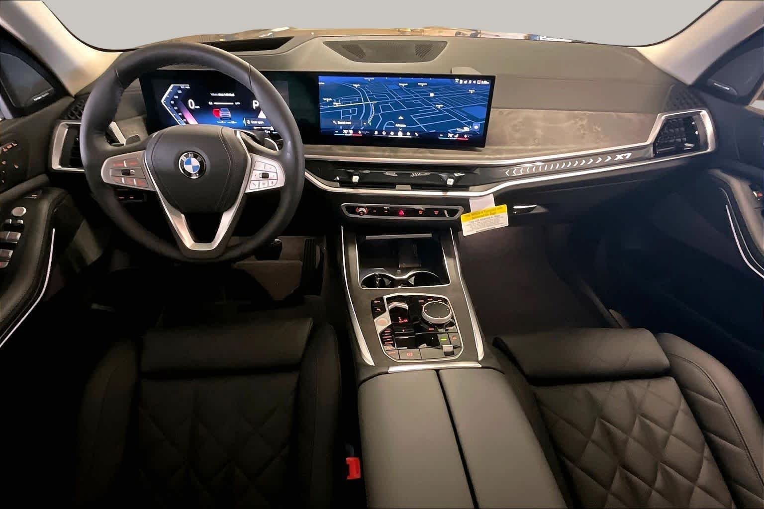 Used 2026 Skyscraper Grey Metallic BMW xDrive40i image 10