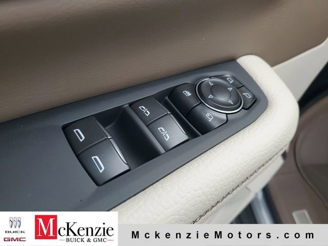 2026 GMC Yukon XL Denali - Photo 9