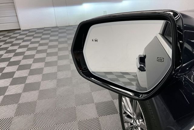 2024 Cadillac XT4 Premium Luxury - Photo 38
