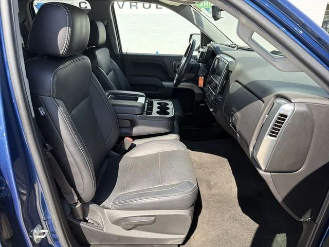 Used 2018 Blue Chevrolet LT image 26