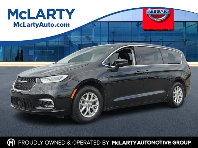 2023 Chrysler Pacifica