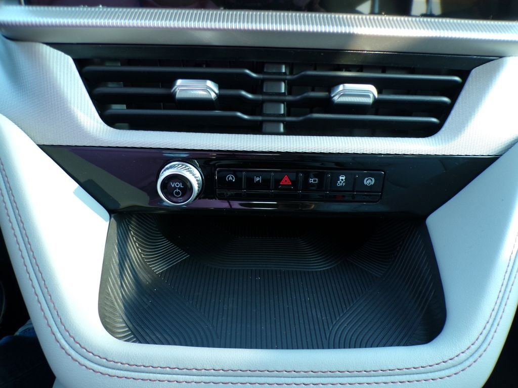 New 2026 Agate Black Metallic Ford Active image 22