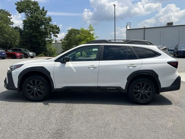 Used 2023 White Subaru Onyx Edition XT image 10