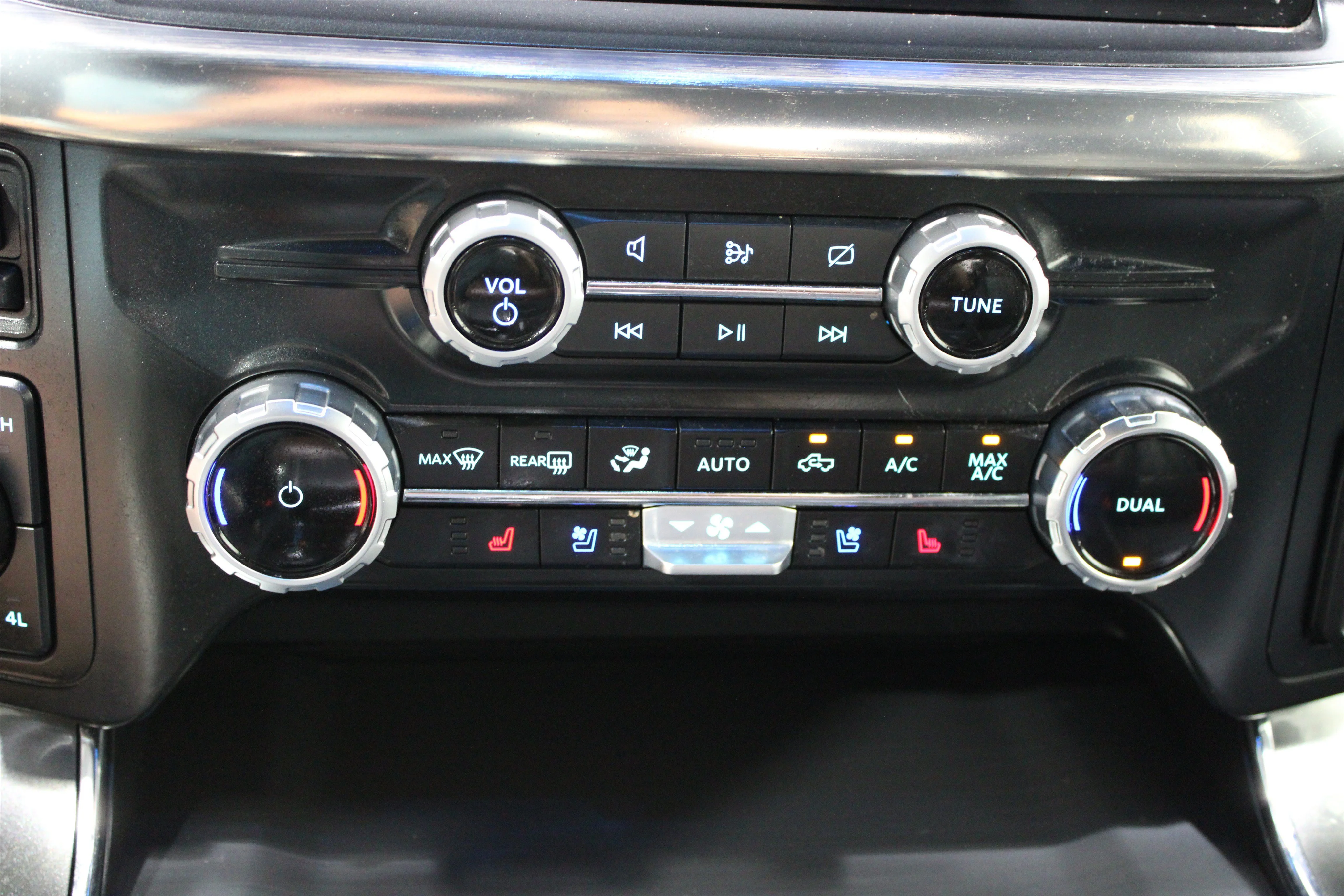 2023 Ford F-150 Lariat - Photo 22