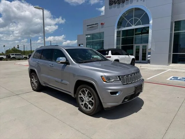 2020 Jeep Grand Cherokee Overland's photo
