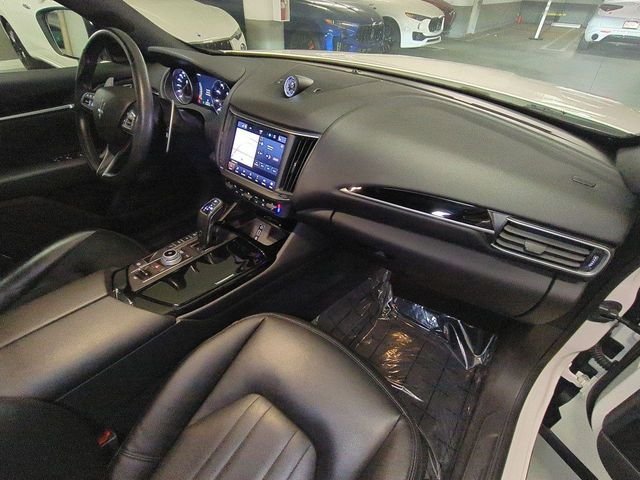 Used 2023 Bianco Maserati GT image 28